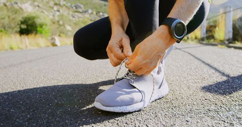 Sering Cedera Saat Lari? Mungkin Sepatu Kamu Salah Pilih!