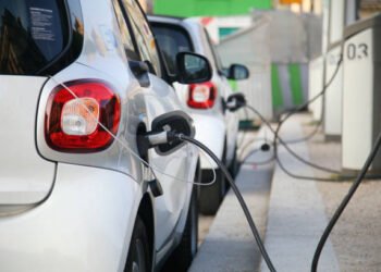 Mobil Listrik Jadi Armada Ojek Online, Hemat Biaya dan Ramah Lingkungan