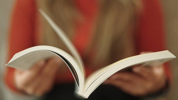 5 Tren Bacaan Paling Populer 2025, Literasi di Era Digital dan Gaya Hidup Modern