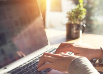 5 Menit Menulis di Pagi Hari Bisa Bikin Hidup Lebih Tenang